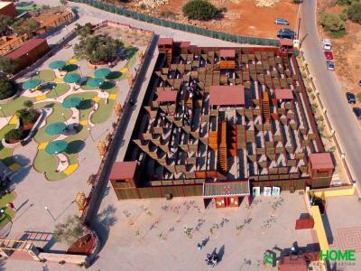Labyrinth park, Χερσόνησος 09