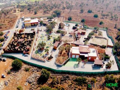 Labyrinth park, Χερσόνησος 10